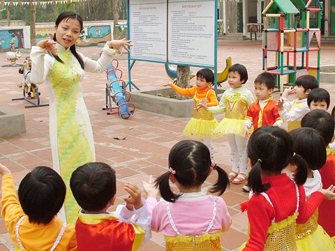cú sốc giáo viên mầm non  ảnh 1 cu soc giao vien mam non anh 1