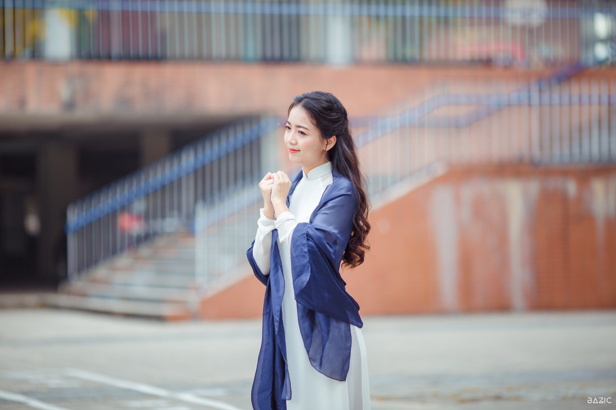 co giao xinh nhat truong amsterdam anh 3