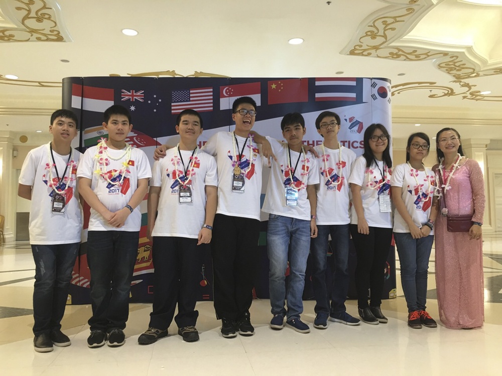 100% hoc sinh Viet Nam doat giai tai ky thi Toan the gioi hinh anh