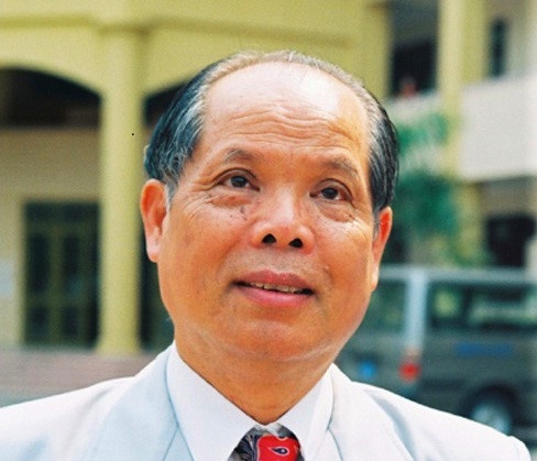 PGS muon viet 'giao duc' la 'zao zuk’: Neu nhin chu, toi thay ngo ngan hinh anh