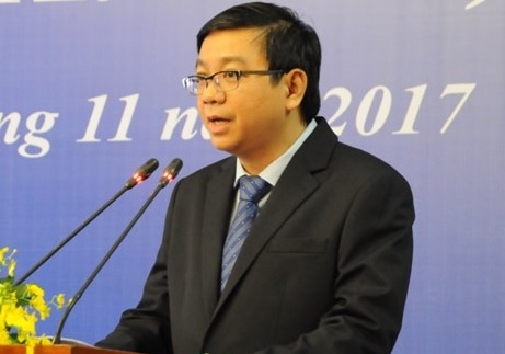 tp hcm bien soan sach giao khoa anh 1