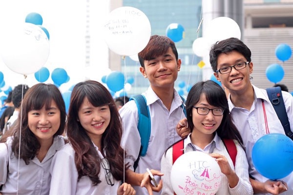 Bo GD&DT ly giai de xuat tuyen sinh lop 6 bang danh gia nang luc hinh anh