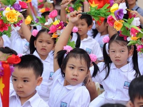 Ap dung chuong trinh, sach giao khoa moi tu nam hoc 2019 hinh anh