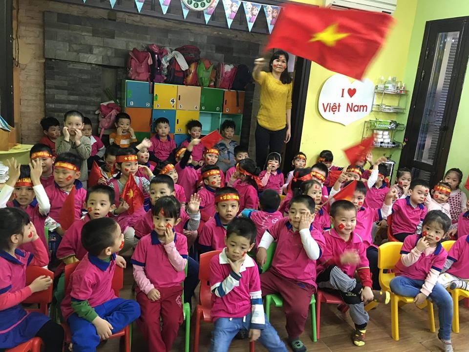 Truong mam non giam hoc phi cho tre co ten giong cau thu U23 hinh anh