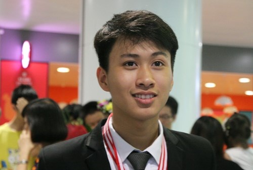 Chang trai vang Quang Binh trung tuyen truong dai hoc so 1 the gioi hinh anh