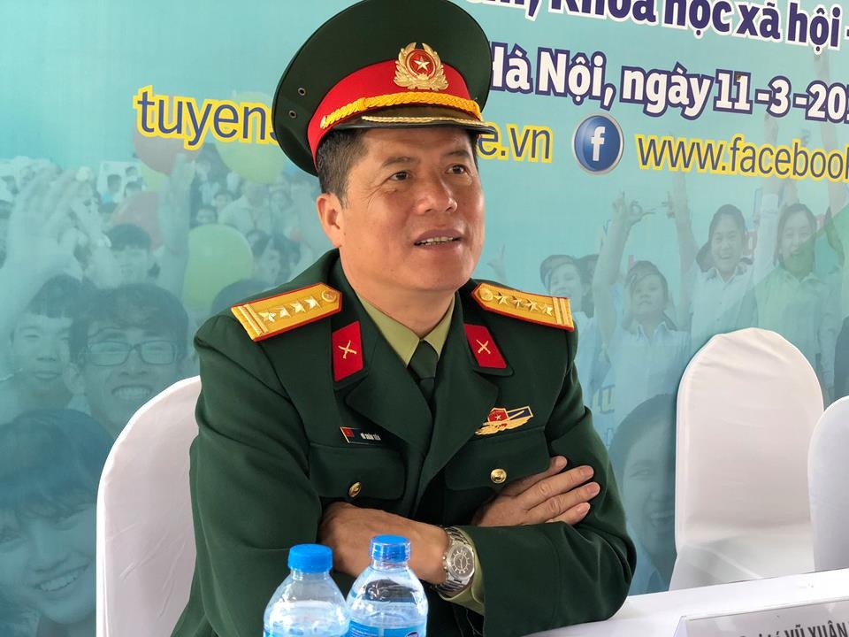 tuyen sinh nganh quan doi anh 1
