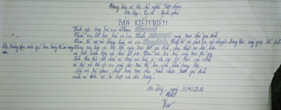 học sinh súc miệng bằng nước giặt giẻ lau bảng ảnh 2 hoc sinh suc mieng bang nuoc giat gie lau bang anh 2