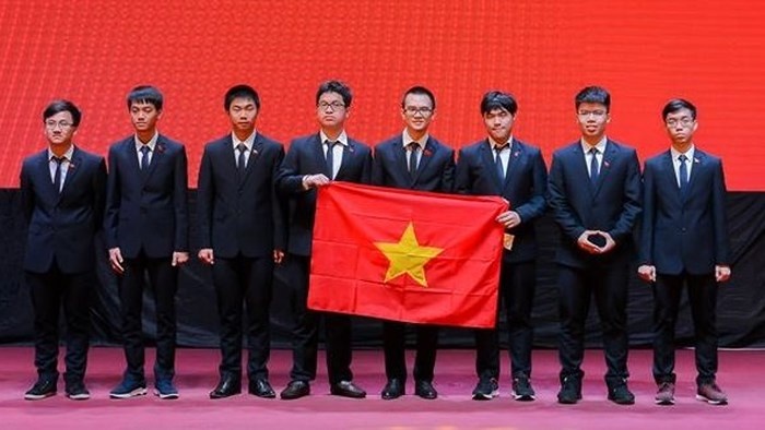 Viet Nam gianh 4 huy chuong vang Olympic Vat ly chau A hinh anh