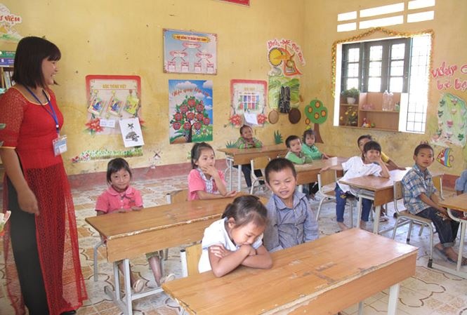 Luong giao vien thap hon luong giup viec hinh anh