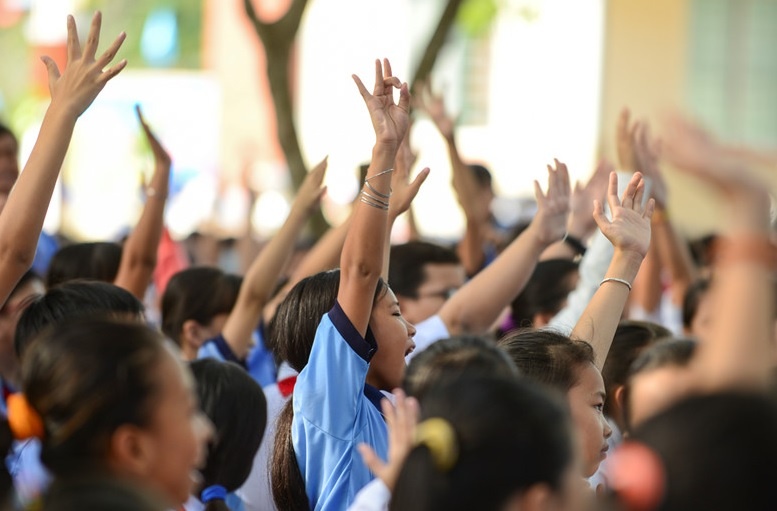 Bo GD&DT chi dao kiem tra vu co giao ra gia 15 trieu dong/suat hoc hinh anh