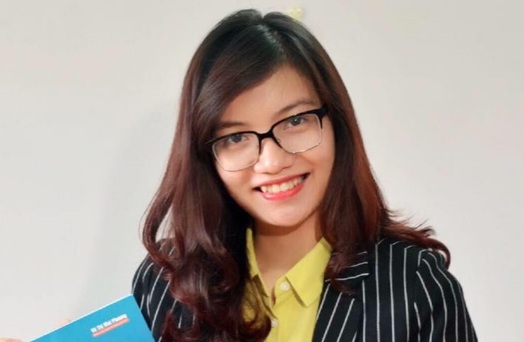 Co giao noi tieng tren Facebook luu y 4 sai lam khi thi mon Tieng Anh hinh anh