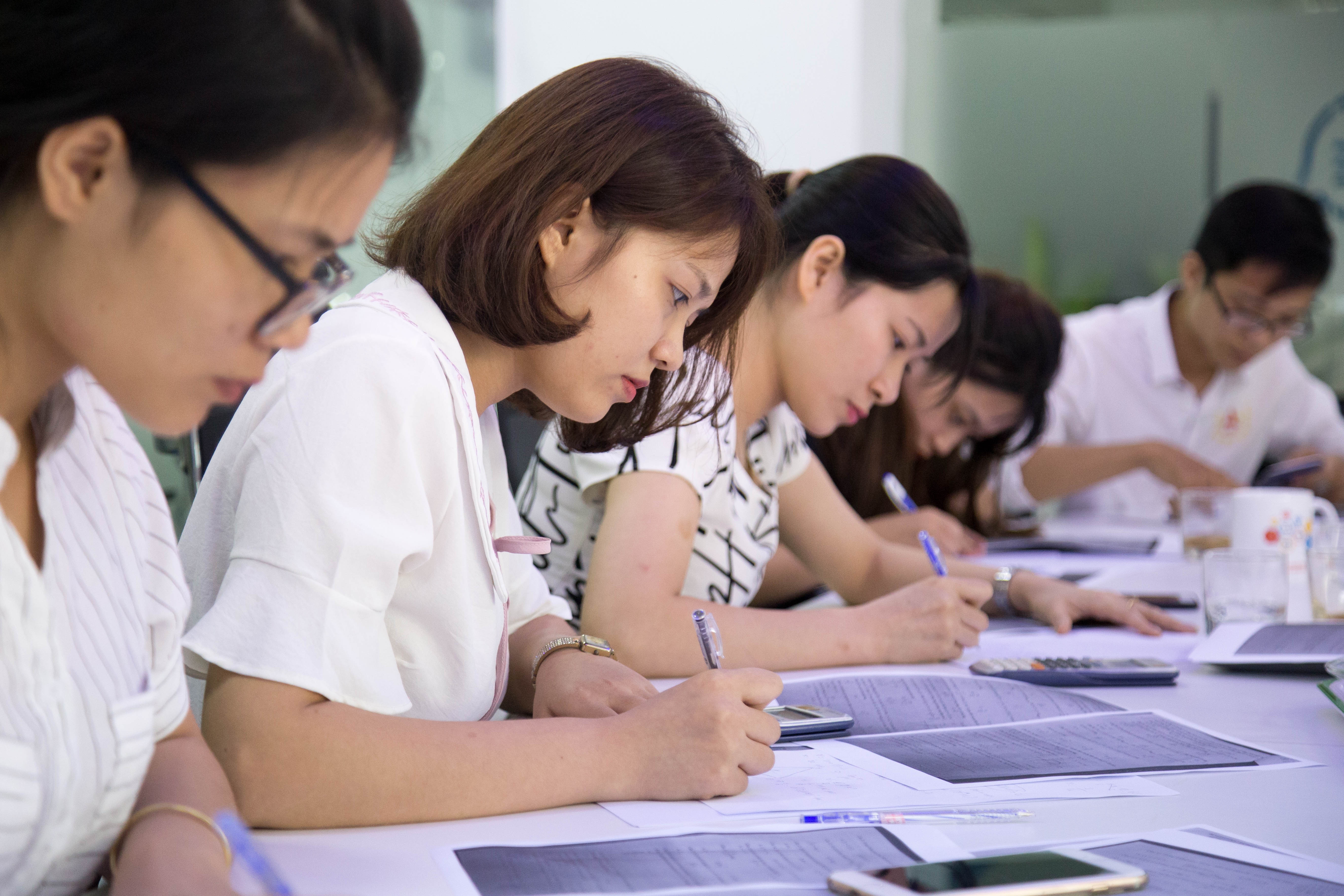 Dap an de thi THPT Quoc gia 2018 anh 7