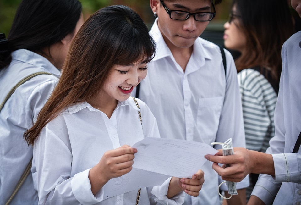 Bai giai mon Toan ma de 109 hinh anh