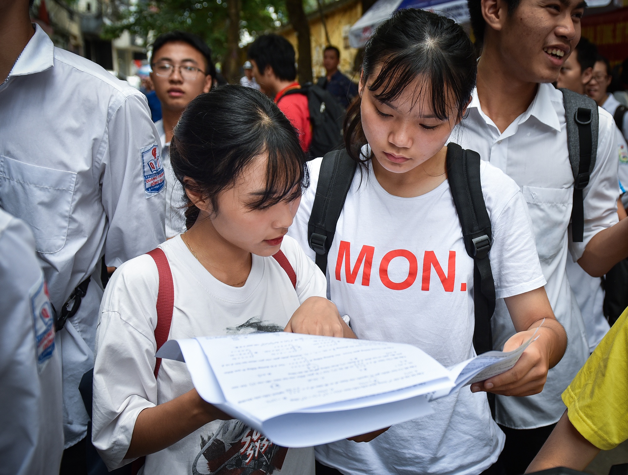 Bai giai 24 ma de Tieng Anh THPT quoc gia 2018 hinh anh