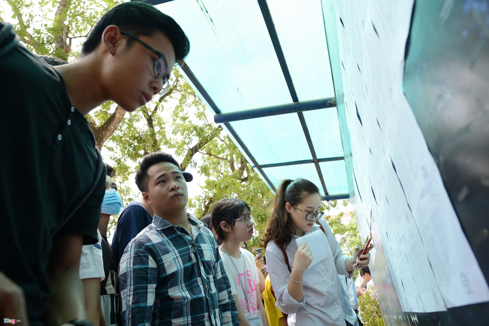 Vi sao nu sinh Son La co diem so cao nhat nuoc thi thu lai thap? hinh anh