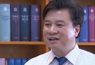 Thu truong GD&DT: 'Co the cham lai bai thi o Ha Giang neu bat thuong' hinh anh