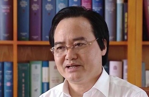 'Bo truong Phung Xuan Nha nen xin loi ve sai pham diem thi' hinh anh