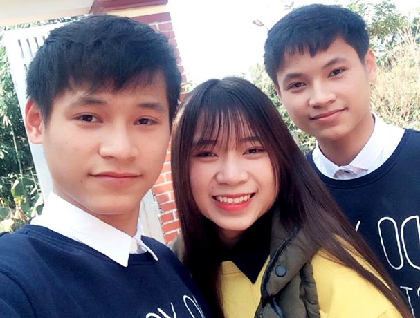 Anh em song sinh do dai hoc anh 2