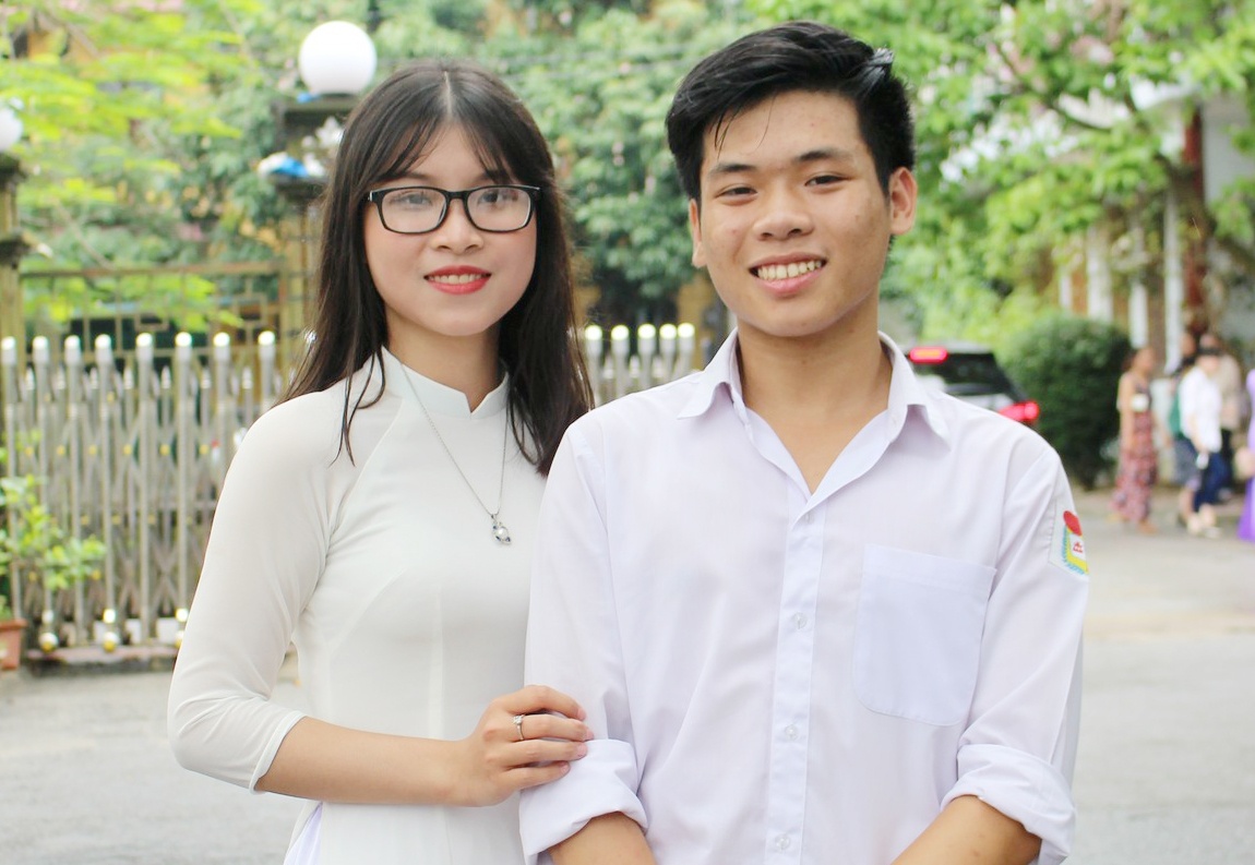 Nhung thi sinh co diem thi THPT quoc gia cao nhat nuoc hoc o dau? hinh anh