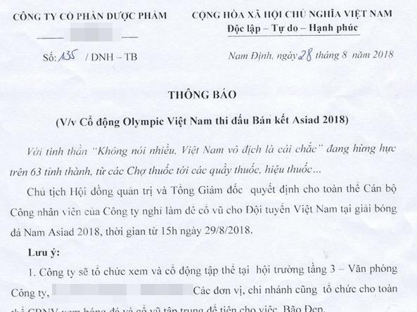 Cong ty cho nhan vien nghi xem bong da, tang thuoc ho de phong rat co hinh anh
