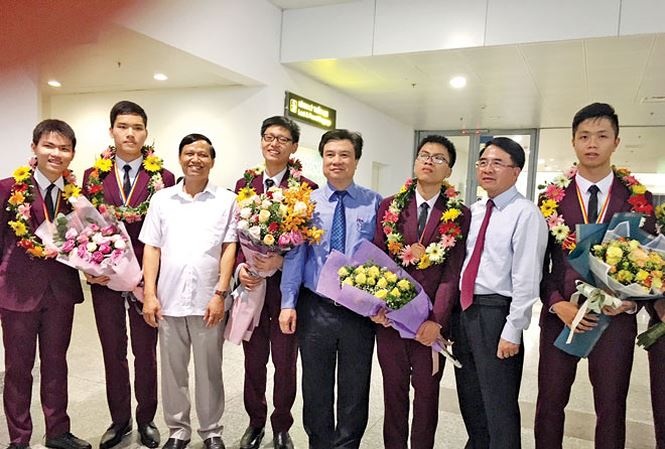 thu hut nguoi tai anh 1