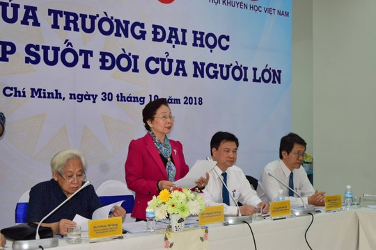 Ba Nguyen Thi Doan: Kinh te tri thuc tut hau kha xa hinh anh