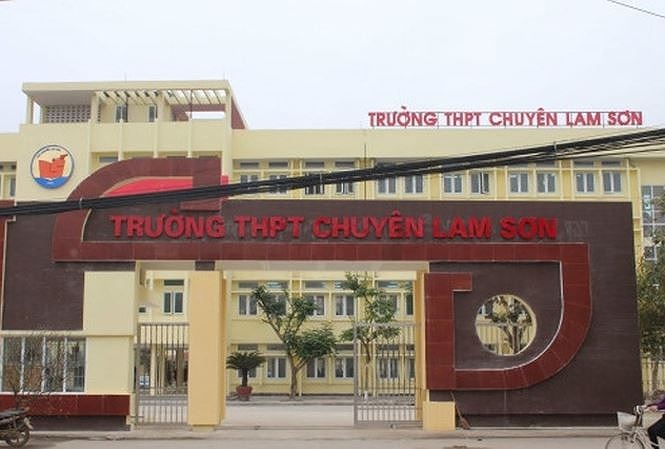 Uu ai xet tuyen giao vien, ho so 'lom' cung duoc cho qua? hinh anh