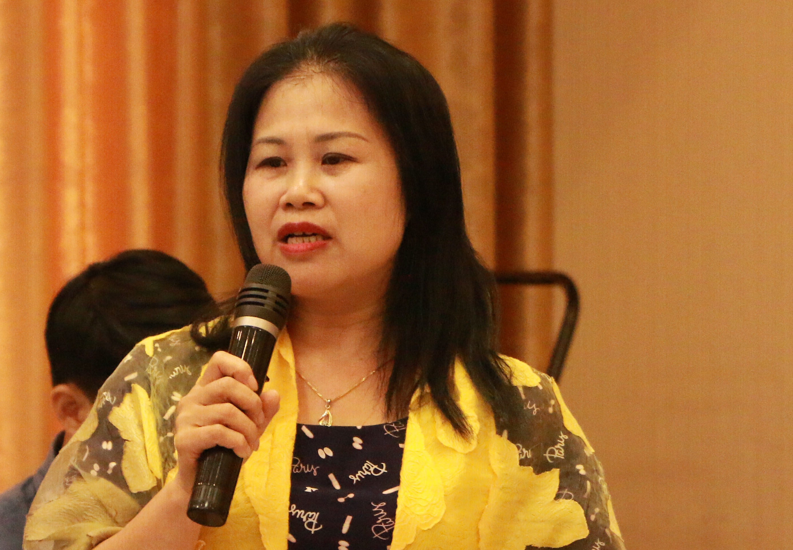 ap luc nguoi giao vien anh 2