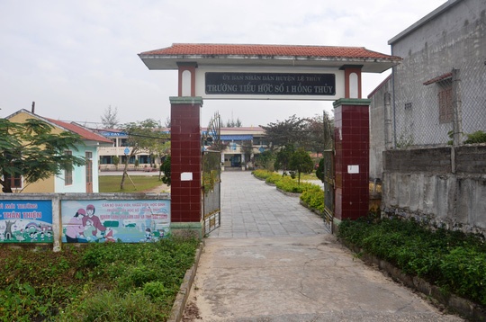 cô giáo tát học sinh ở quảng bình ảnh 1 co giao tat hoc sinh o quang binh anh 1