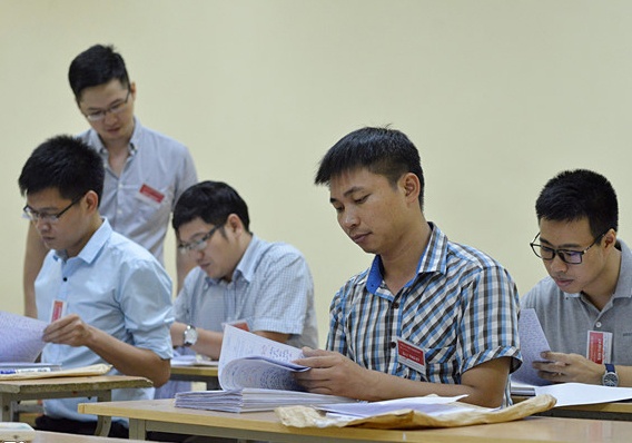 Cong an se truc 24 gio/ngay trong phong luu tru bai thi THPT quoc gia hinh anh