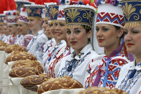 20 suat hoc bong chinh phu du hoc Belarus nam 2019 hinh anh
