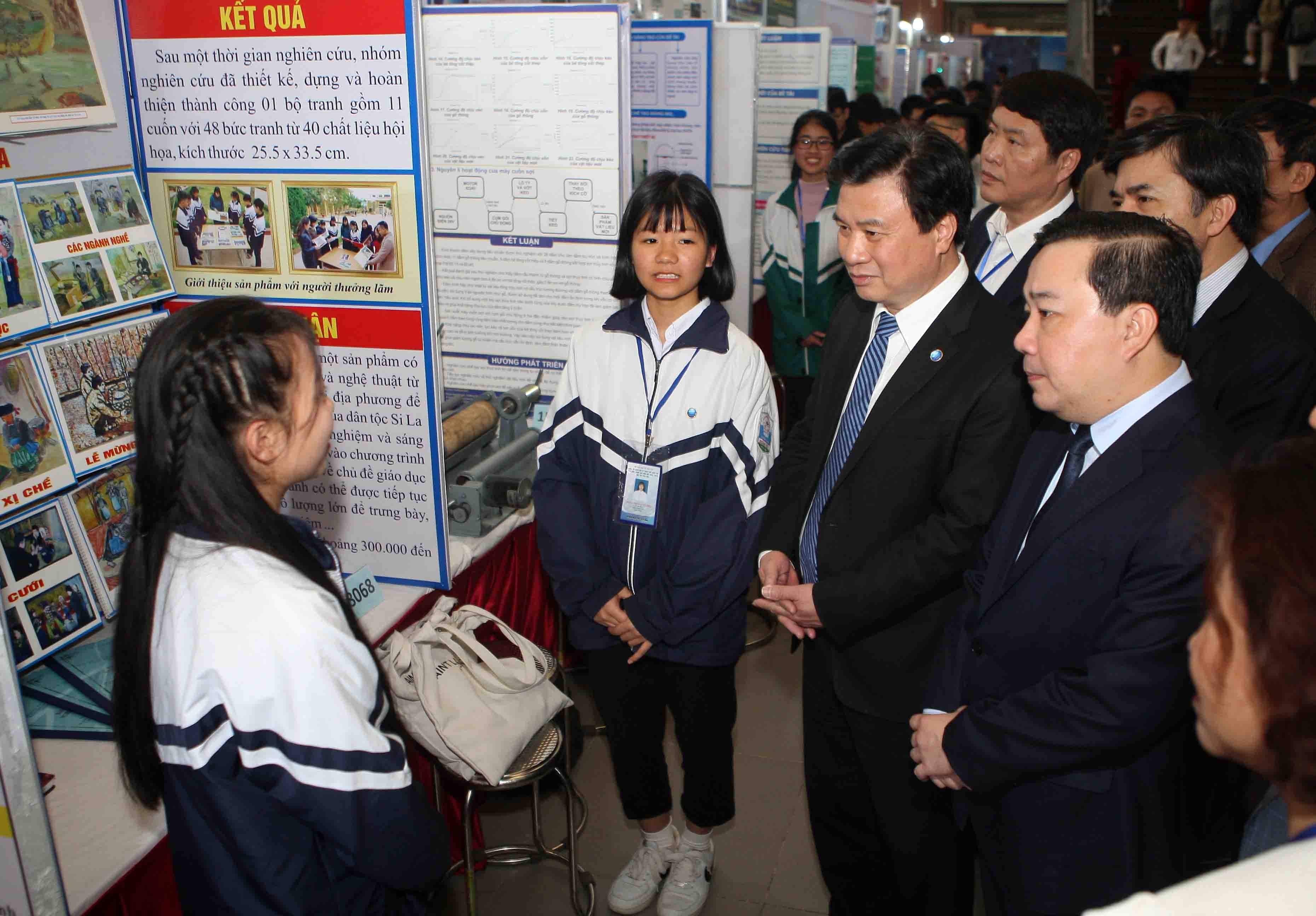 Ha Noi to chuc cuoc thi khoa hoc ky thuat cap quoc gia hinh anh