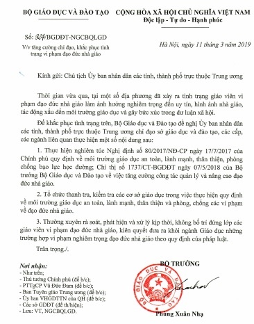 Bo truong Giao duc anh 1