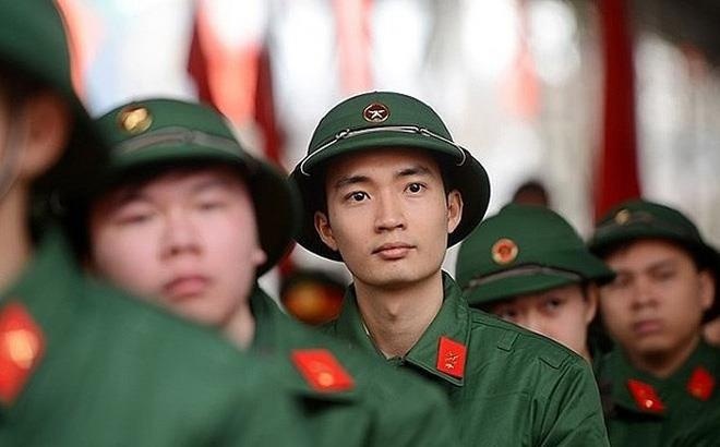 Nhung truong quan doi nao tuyen sinh he dan su? hinh anh