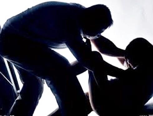 Lanh dao So GD&DT: Dau long chuyen nu sinh nghi bi 9 nam sinh xam hai hinh anh