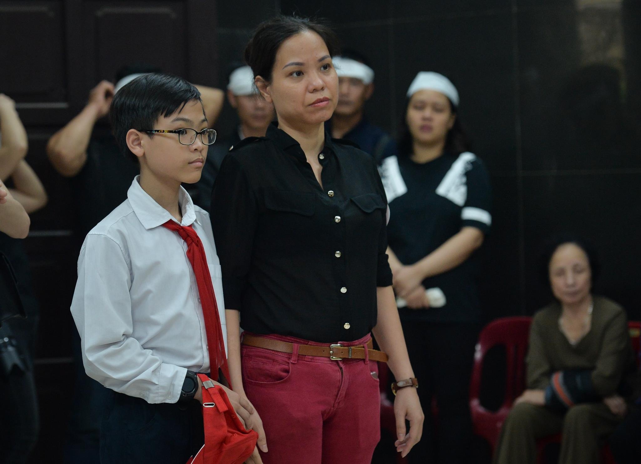 le tang co giao bi tai nan giao thong anh 6