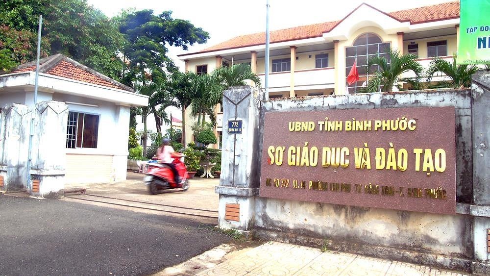 chay vao cu tuyen dai hoc anh 1