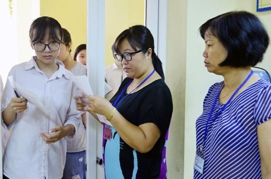 Ha Noi luu y khong de lot de thi vao lop 10 hinh anh