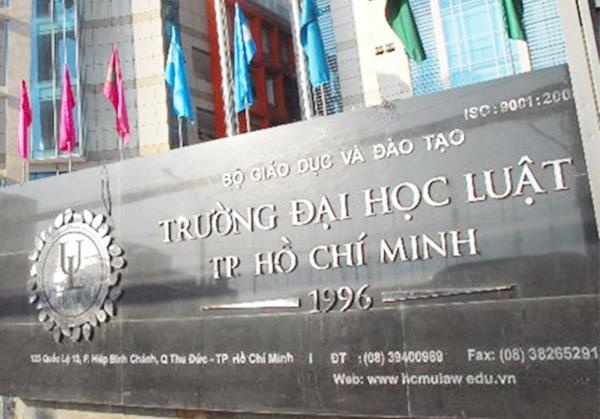 Song gio o DH Luat TP.HCM do 'ghe nong' hieu truong thieu chu hinh anh