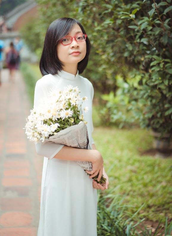 hoc sinh do lop 10 chuyen anh 2