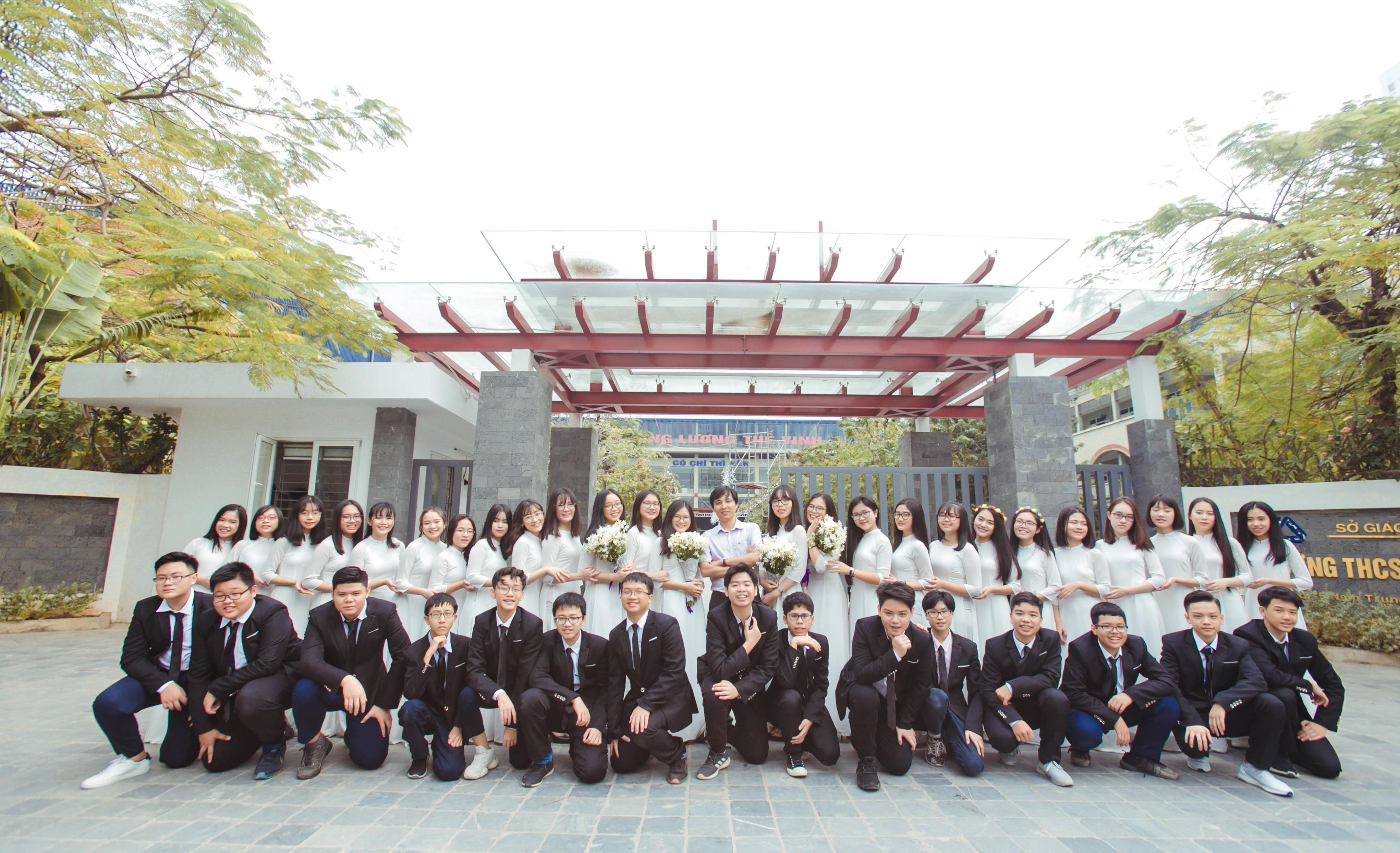 hoc sinh do lop 10 chuyen anh 3