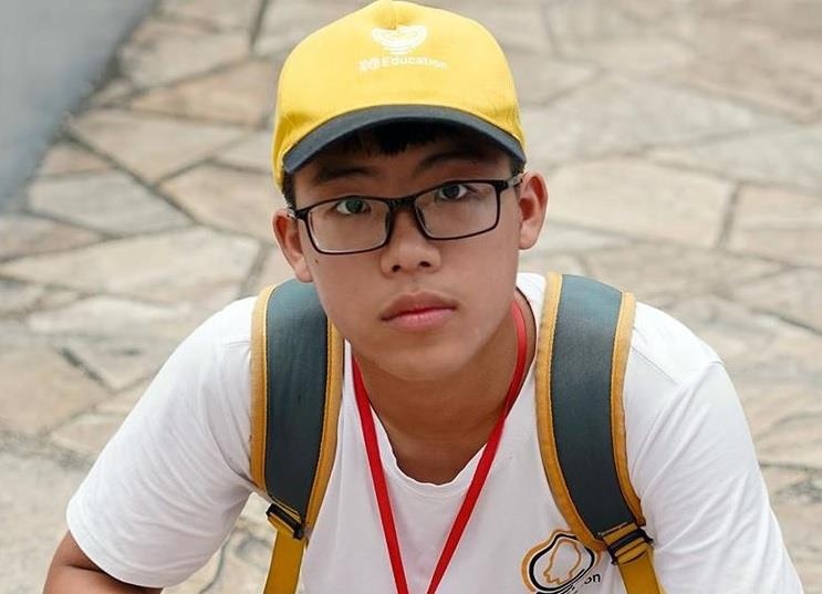 Nam sinh xu Nghe trung tuyen vao 4 truong chuyen noi tieng hinh anh