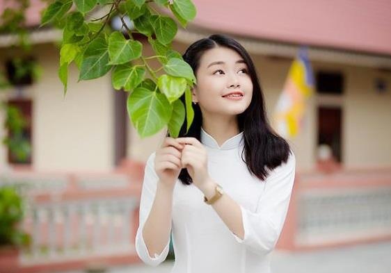 thu khoa ky thi thpt quoc gia anh 9