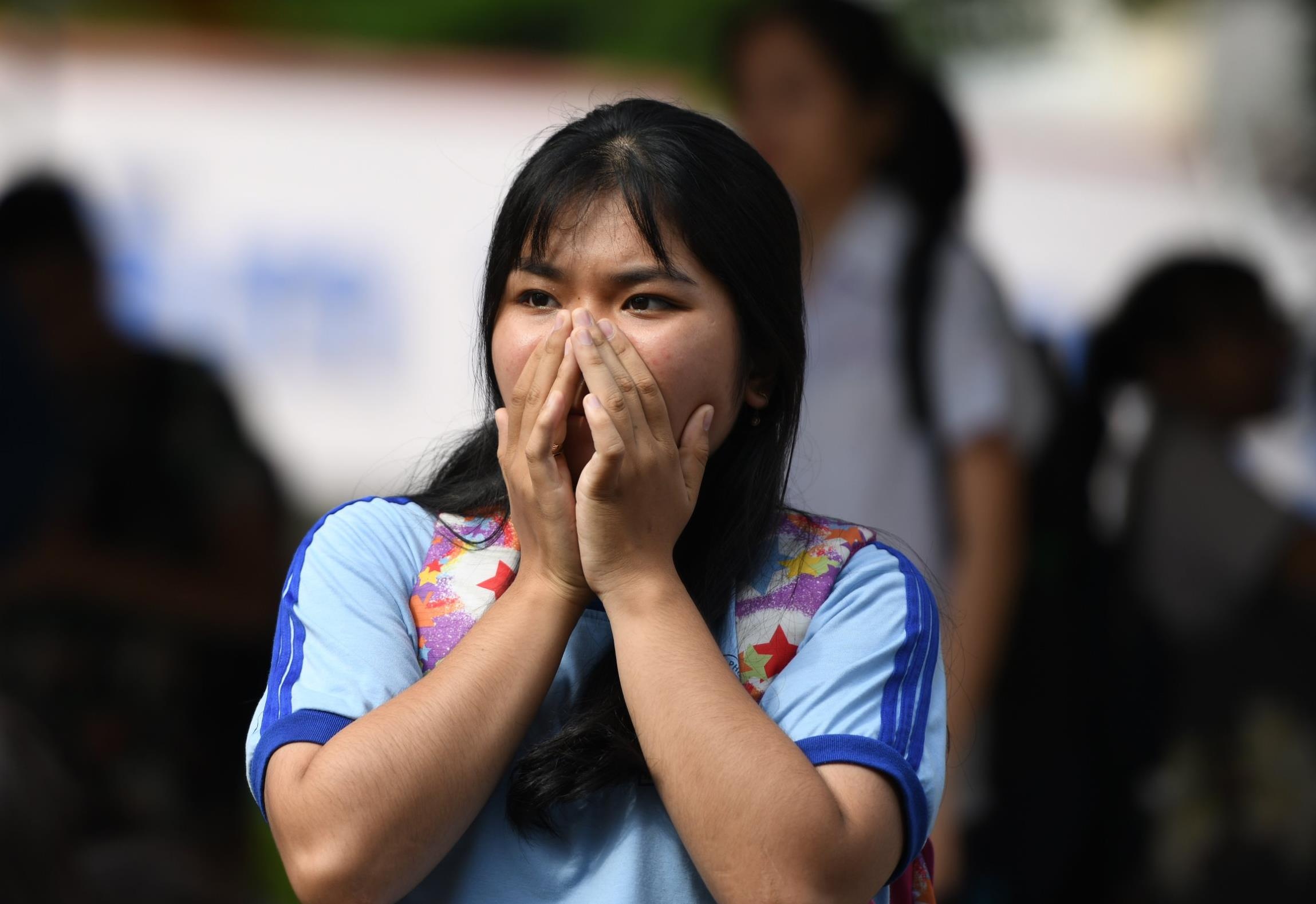 Tranh tinh trang cac truong nang cao diem chuan de danh truot thi sinh hinh anh