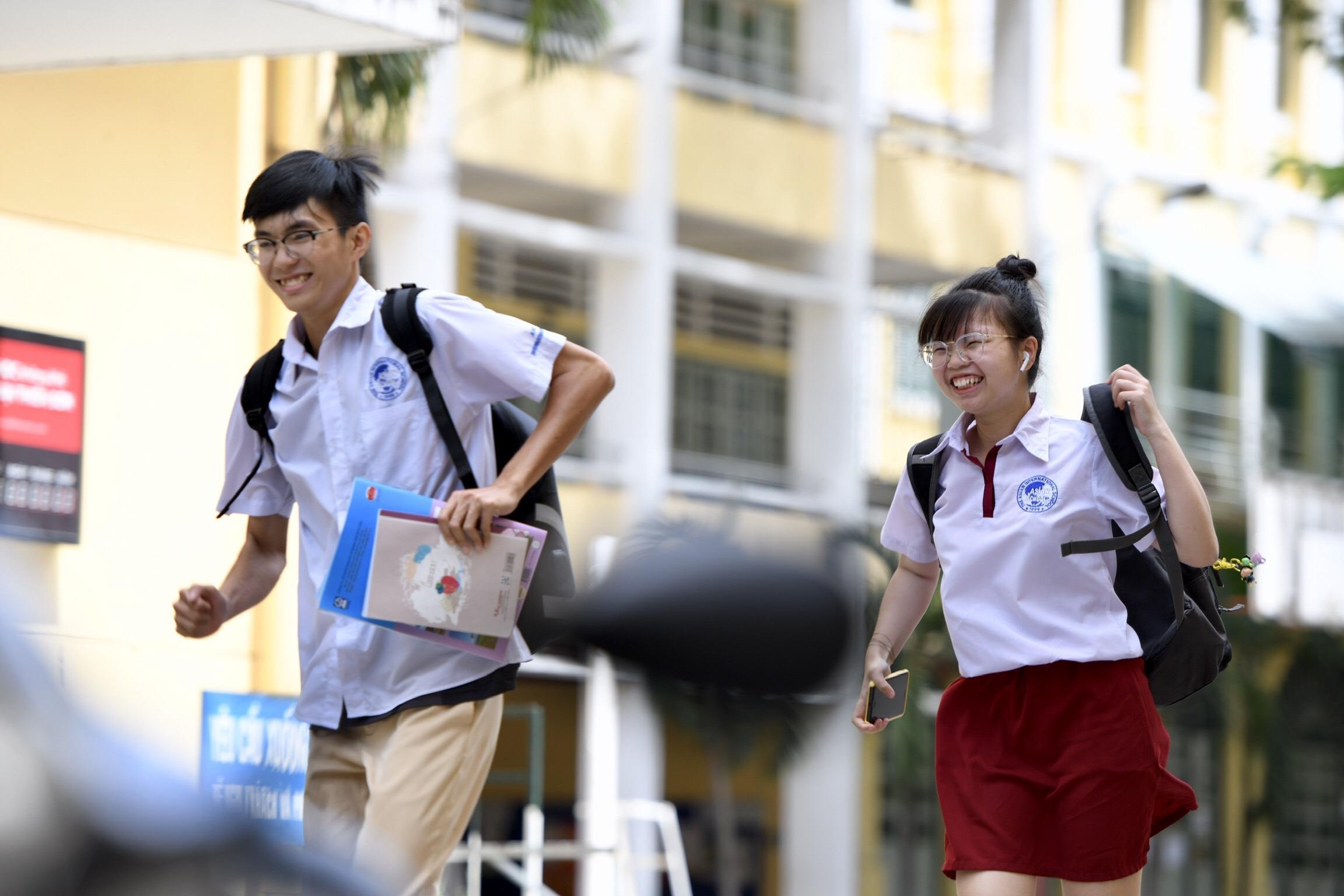 diem san nganh su pham anh 1