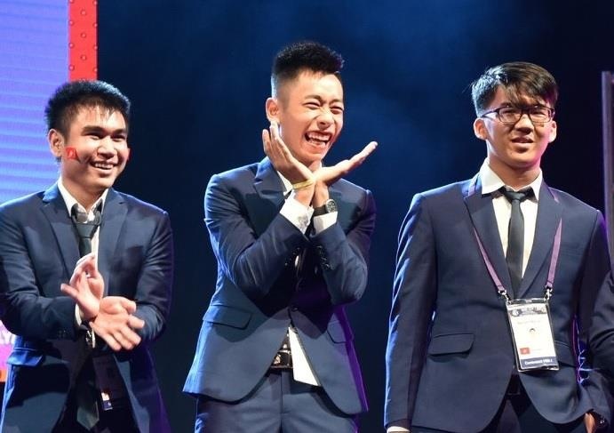 'Olympic Toan Viet Nam xep sau Thai Lan la dong luc de co gang' hinh anh