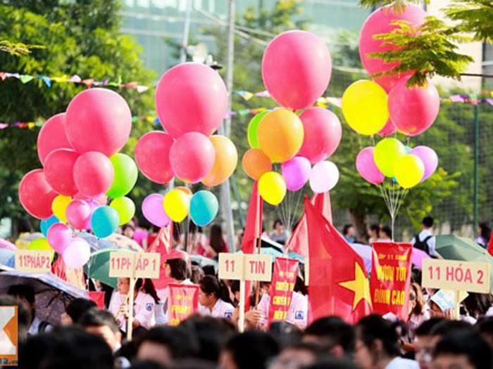 Tha bong bay va nhung noi buon ngay khai giang hinh anh