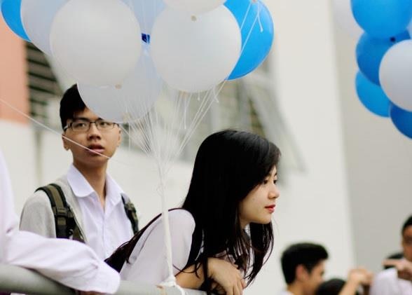 Nhieu truong hoc se to chuc le khai giang khong tha bong bay hinh anh