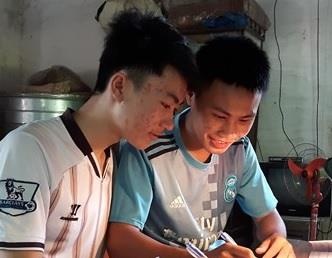 Nam sinh Nghe An dat 27,35 diem co nguy co lo hen voi giang duong hinh anh