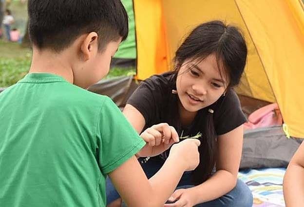 tha bong bay khai giang anh 1